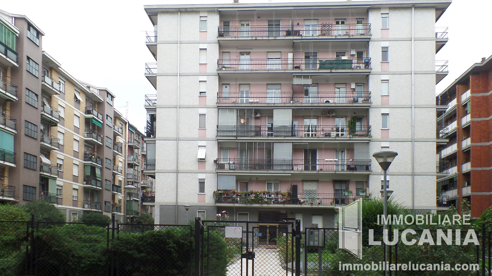 Foto 1 trilocale Via Boncompagni Milano