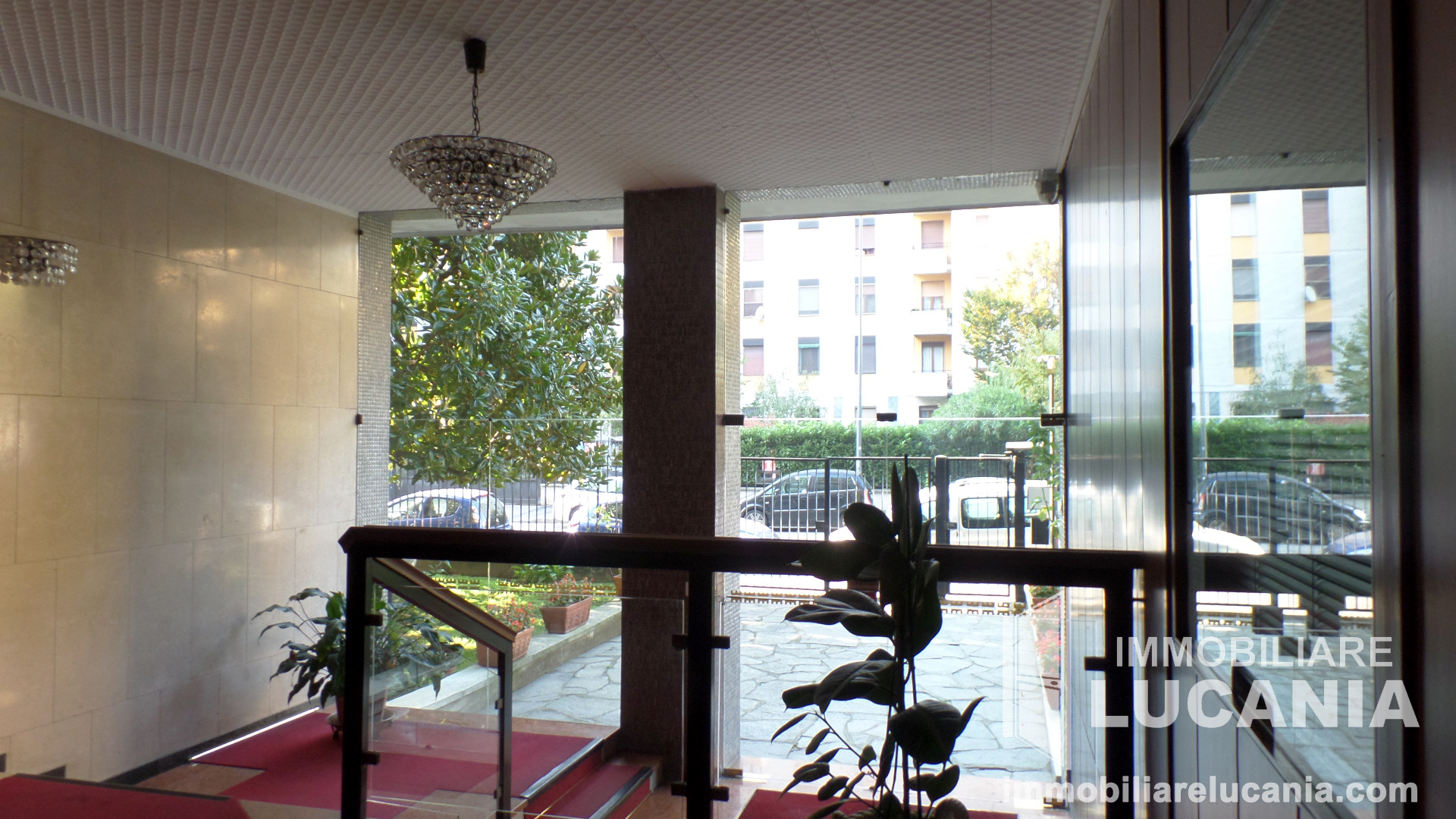 atrio ingresso condominiale