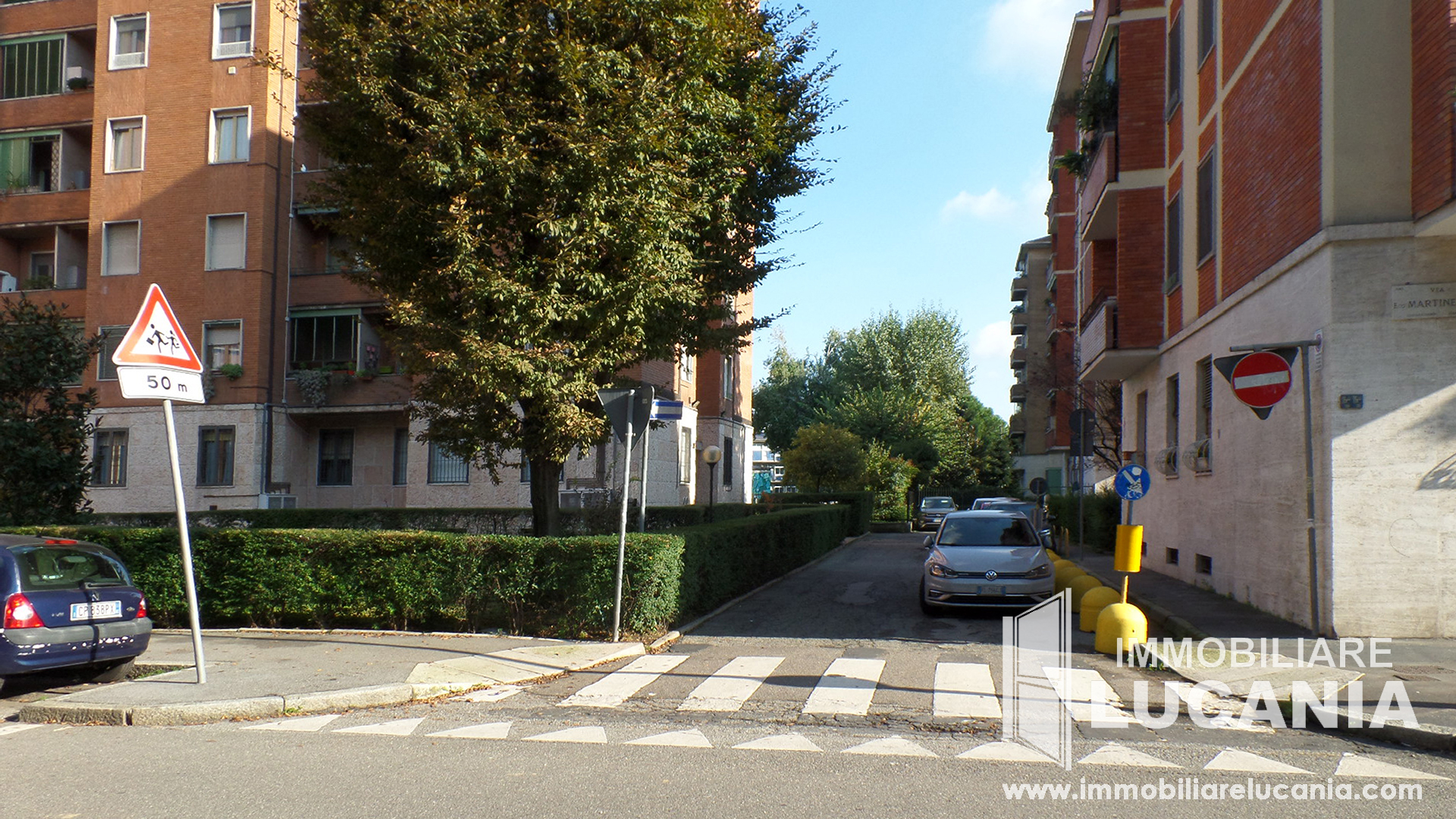 Foto Esterno stabile Via Martinengo Milano